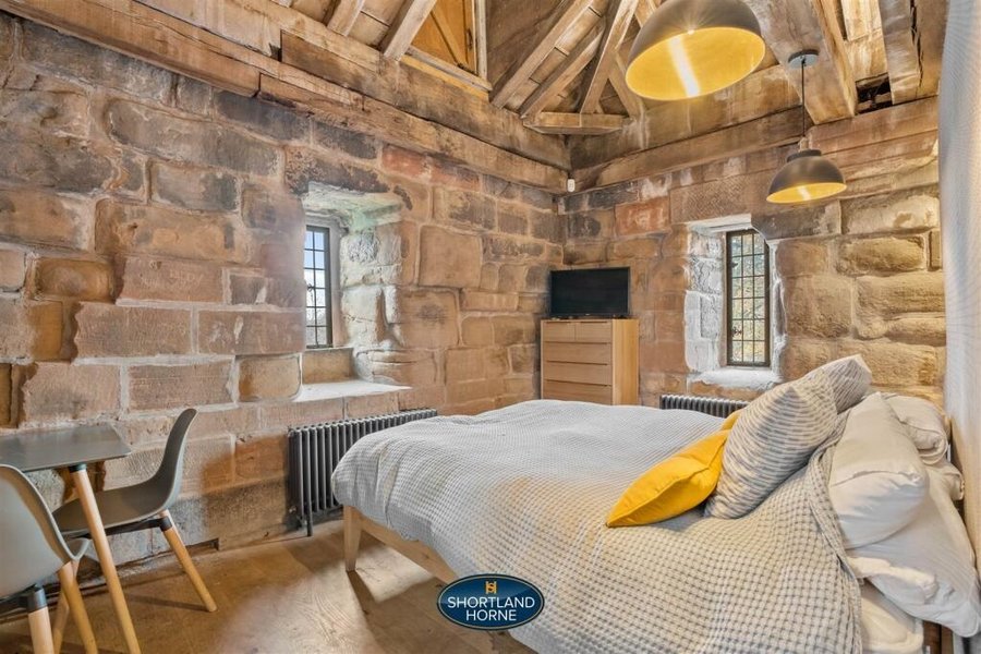 средневековая квартира, квартира в крепостной стене, ковентри