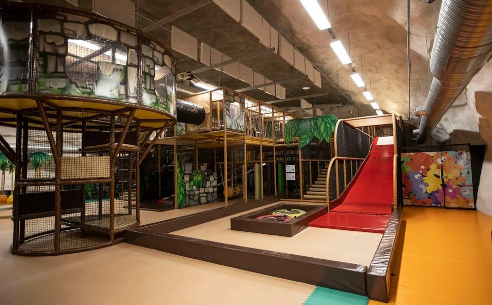 Дитячий майданчик