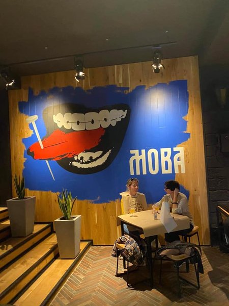 львівська реберня, Одеса, скандал, постери, катерина, дюк, російська мова