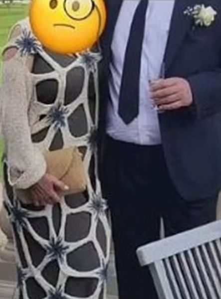 Сукня мачухи на весіллі здивувала мережу, яке вбрання вона обрала для церемонії