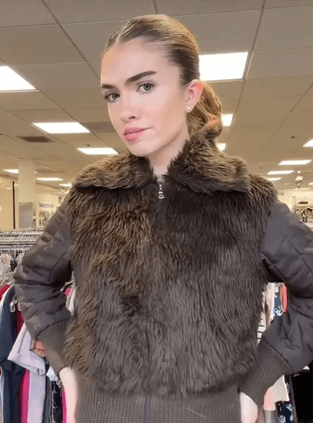 Блогерка рассказала о своих покупках, поношенные вещи, секонд-хенд, дизайнерские вещи, неожиданные находки, покупки, соцсети