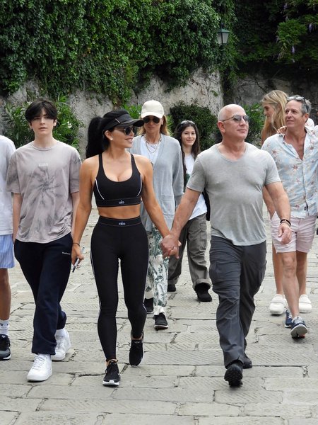 Джефф Безос, Лорен Санчес