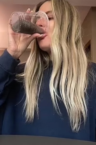 коктейль, насіння чиа, внутрішній душ, TikTok