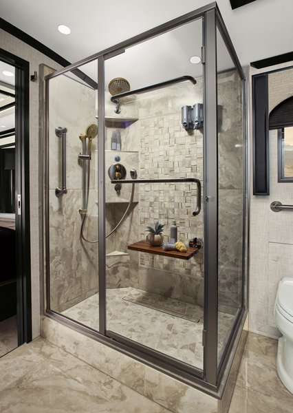 Newmar Essex, дом на колесах, автодом Newmar