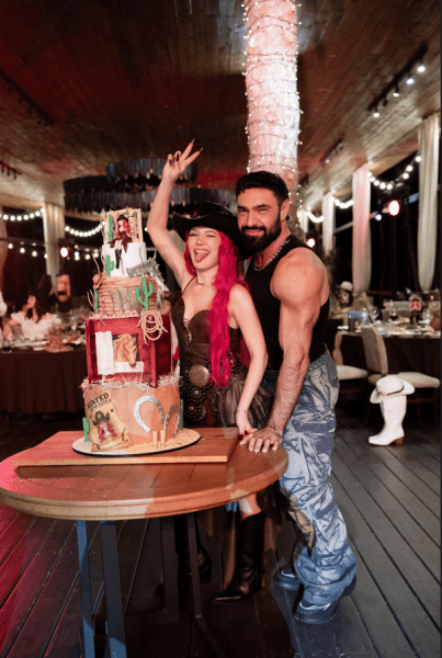 Candy Superstar і Віталій Козловський Віталій Козловський на святі Candy Superstar