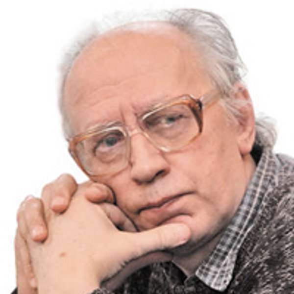 
Валентин Сильвестров
об отношении к президенту страны-оккупанта
