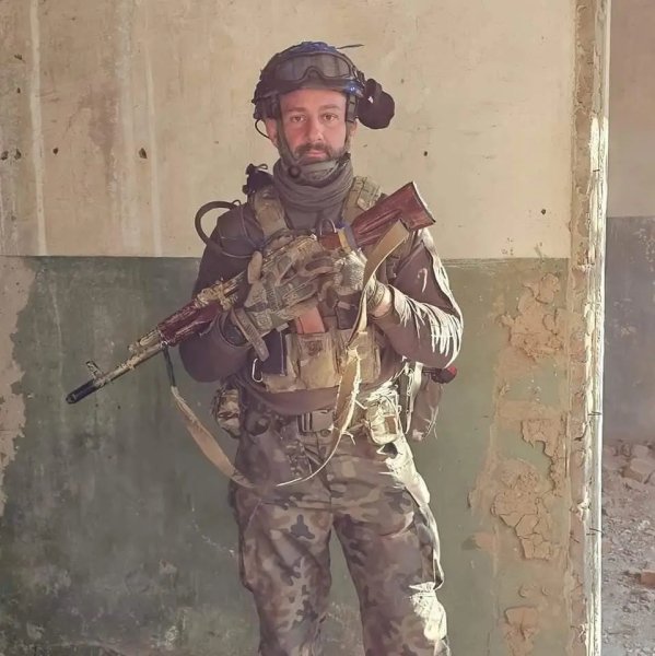 бенджамін рід розслідування про вбивства росіян