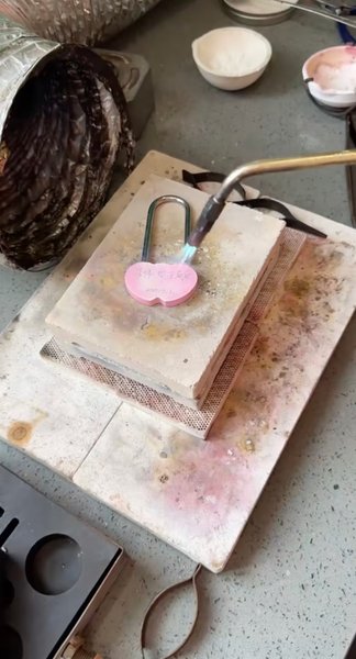 замок, плавка