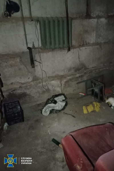 Знайдені предмети під час обшуку