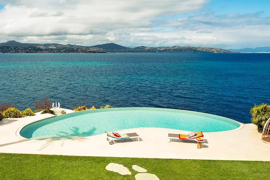 вилла михаил фридман, михаил фридман, вилла, сен тропе, арест имущества, российские олигархи