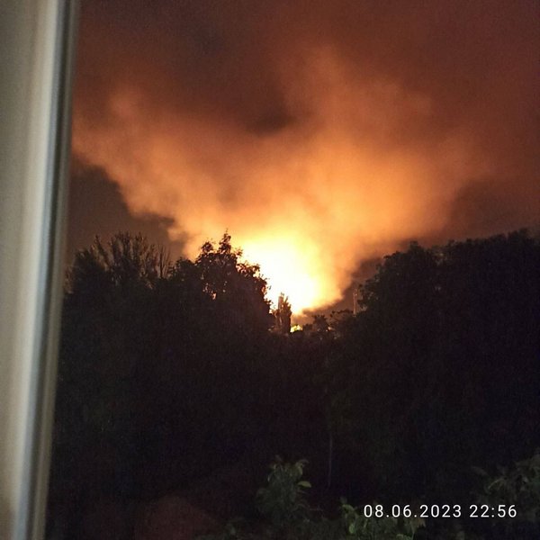 Взрыв в Бердянске 8 июня, пожар