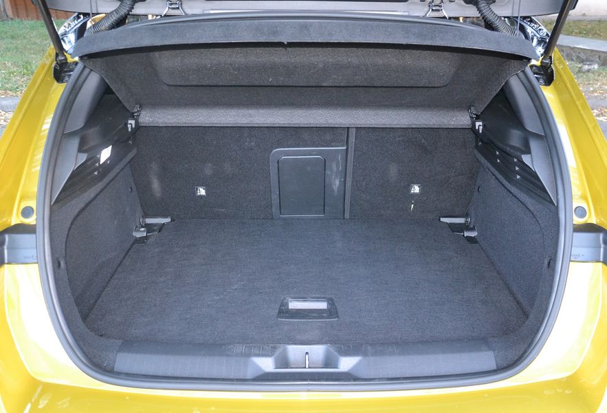 багажник Opel Astra, Opel Astra, Opel Astra 2023, Opel Astra L, Opel Astra в Україні