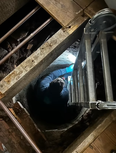 Тайную комнату в своем доме нашли супруги из Великобритании, ремонт в доме в доме