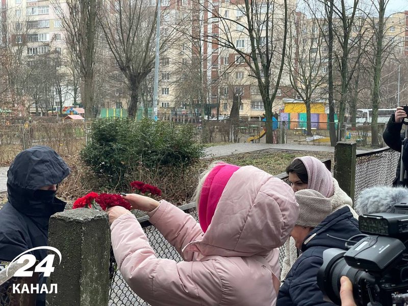 Дети, цветы, фото