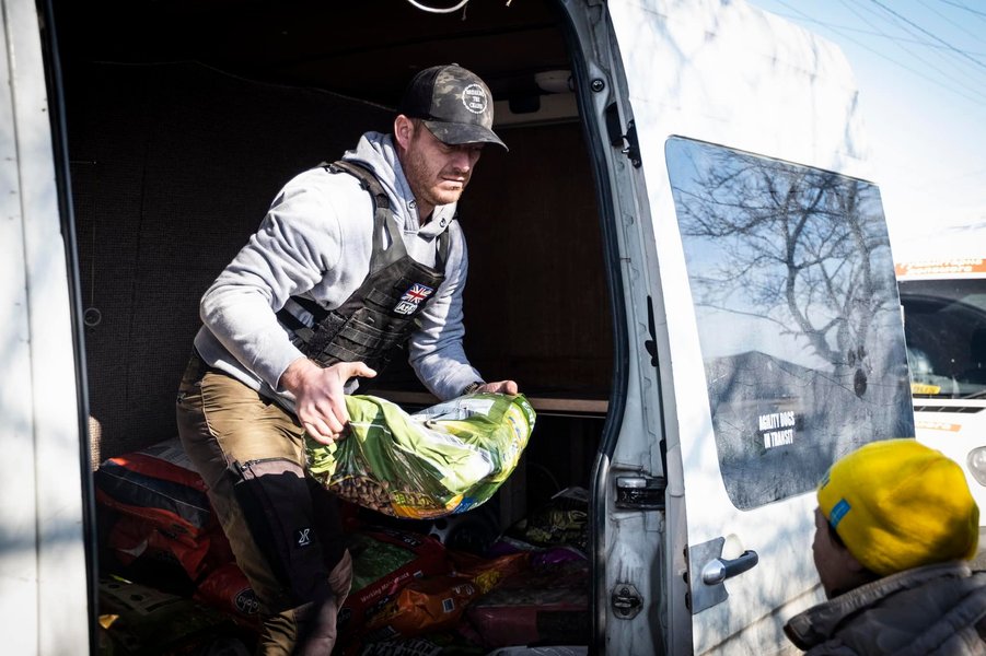 британский ветеран, ветеран том, спасение животных, иностранные добровольцы, иностранный легион, приюты для животных