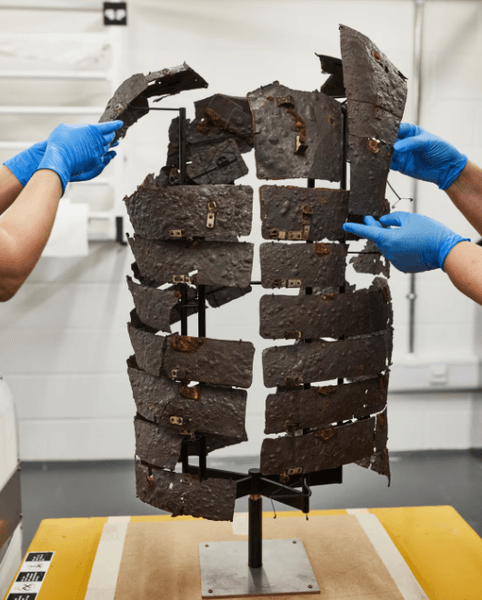 Римская империя, история, ученые, легион, Рейн, Тевтобургский лес, кираса, доспехи, битва, экспансия, исследования, раскопки, музей, находка, археологи, археология