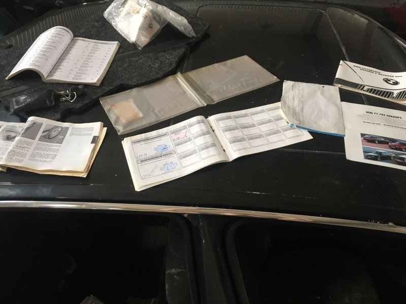 Збережено документацію на авто