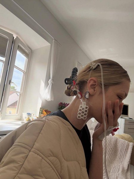 Белла Хадид в больнице