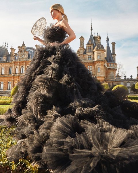 китти спенсер, модель, племянница леди дианы, племянница принцессы дианы