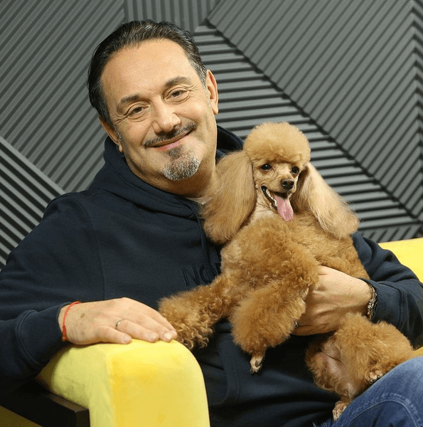 Гарик Кричевский, собачка