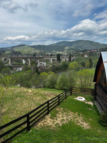 Краєвиди у Ворохті, Карпати