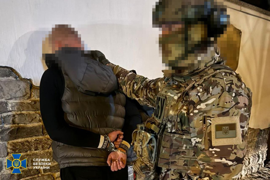 Задержание рэкетиров Юрий Пришедько, Пришедько, задержали Пришедько, Пришедько рэкет, депутат Пришедько, рэкет, рэкетиры, СБУ