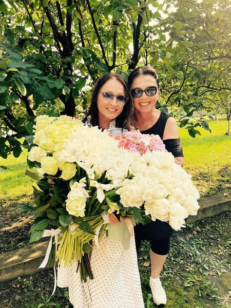 София Ротару с сестрой Лидией