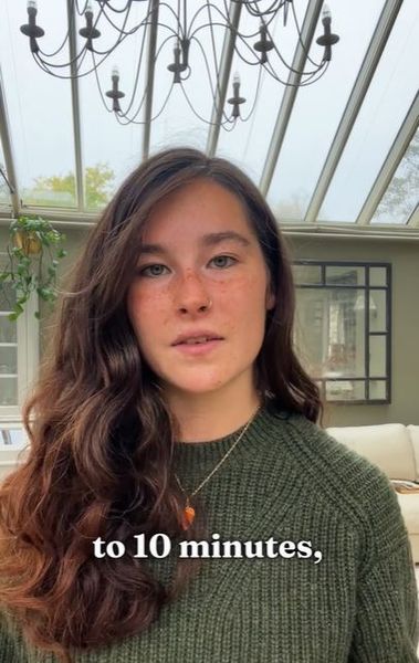 Что будет, если не мыть голову целый год, Джорджия Пек провела необычный эксперимент