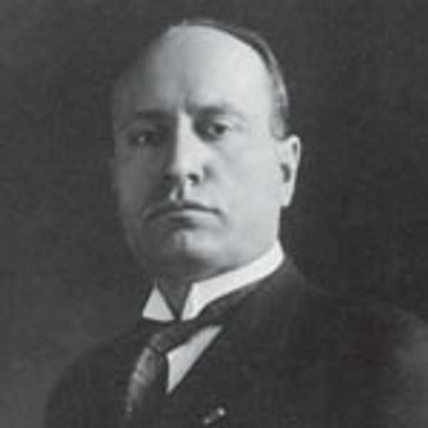 
Бенито Муссолини
 
