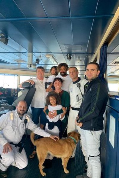 британці, що вижили в аварії корабля, корабельна аварія, корабельна аварія фото,