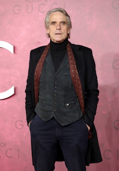 сальма хайек, адам драйвер, леди гага, джаред лето, джереми айронс