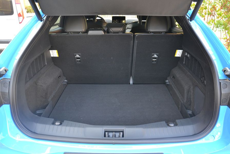 багажник форд мустанг, Ford Mustang Mach-E, новый Ford Mustang Mach-E, электромобиль Ford Mustang, кроссовер Ford Mustang