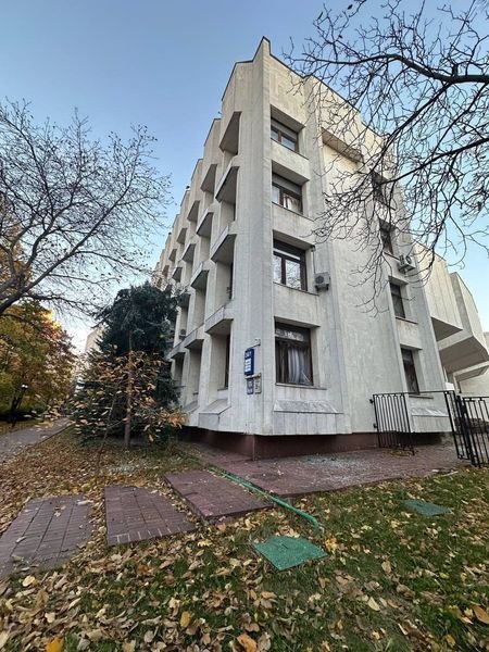 Обстріл 3 листопада, шахеди рф, КНУ, шибки в корпусі, фасад