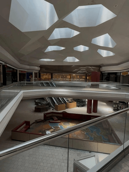 ТРЦ Lakeforest Mall