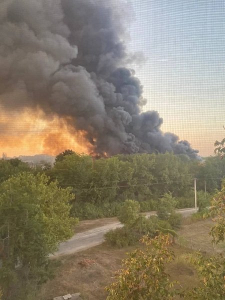 пожар в красногвардейском1 Пожар в Красногвардейском, пожар в Крыму, взрывы в Крыму, деоккупация Крыма, военные объекты в Крыму