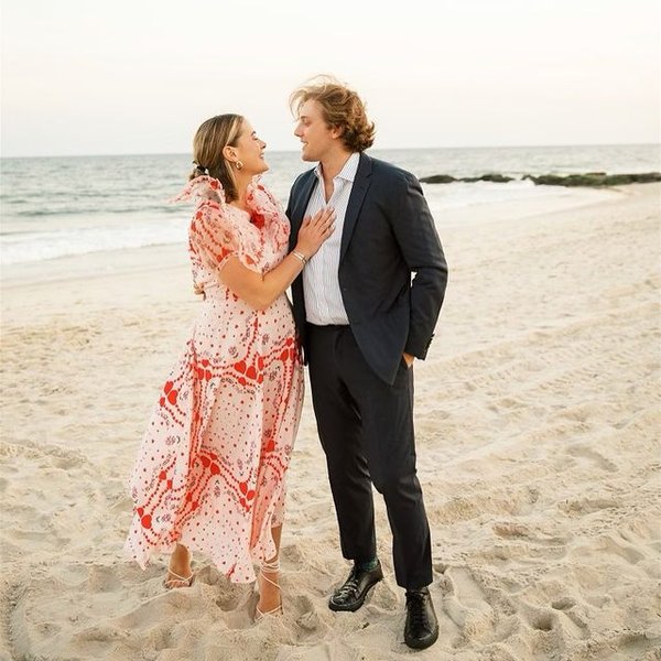 Наомі Байден, пара, любов