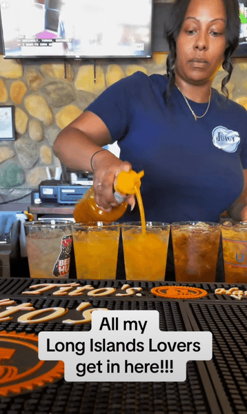 Бармен, блогер, напиток, коктейль, алкогольный коктейль, как делать Лонг-Айленд, Лонг-Айленд, крепкий напиток, может рассказать про человека