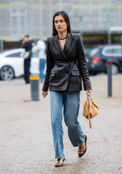 пальто куртка верхній одяг образ стиль мода