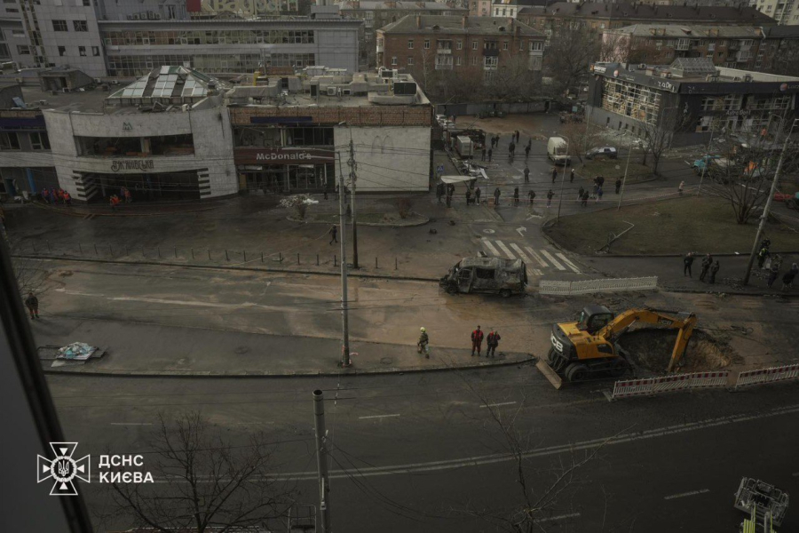 обстріл Києва, наслідки обстрілу, балістичний удар, ДСНС Києва