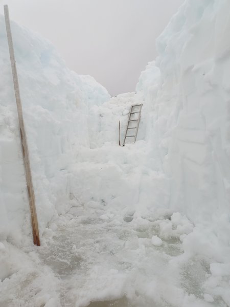 Академик Вернадский, станция, снегопад, полярники, Антарктида, Антарктика