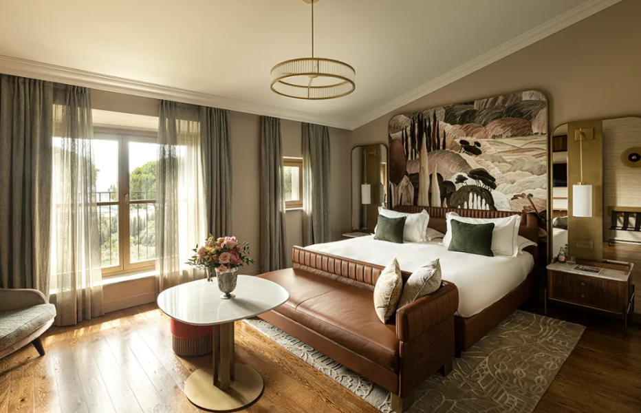 Покинуте село перетворили на курорт Покинуте село перетворили на курорт, курорт, місце відпочинку, мільярдер, сім'я мільярдера, вілла, продаж будинку, нерухомість