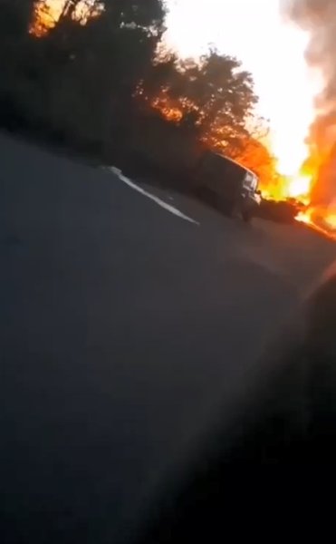 Війна в Україні: палають авто ЗС РФ