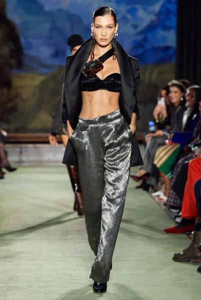 Штани з паєтками весна-літо 2021