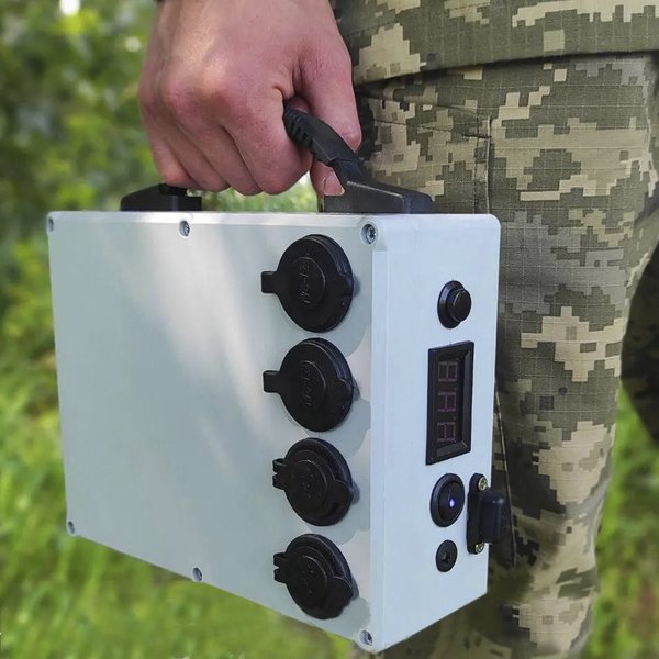 интернет без электричества, интернет без света, веерные отключения, будет ли интернет без света, резервные источники питания, интернет во время обстрелов, интернет когда нет света, как усилить сигнал роутера, мобильная связь во время войны, как настроить мобильный интернет без света, вай фай роутер автономно, как зарядить роутер когда нет света, как выбрать хороший бесперебойник, аккумулятор для бесперебойника, беспроводной интернет, аккумуляторы для роутеров