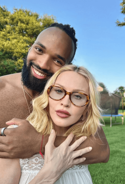 Мадонна и Аким Моррис