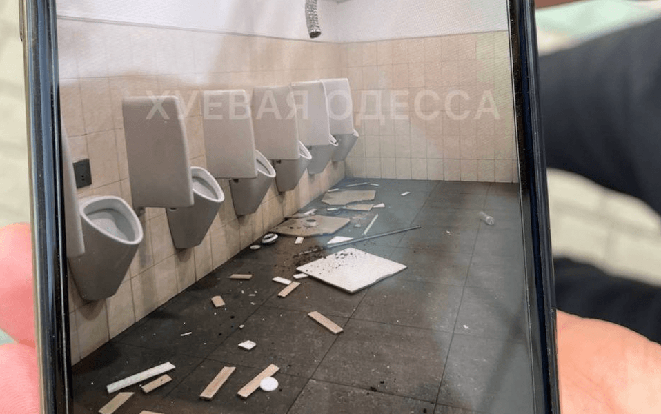 авиазавод одесса, авиаремонтный завод одесса, дачное одесса на карте, авиационный завод одесса, школьный аэродром одесса, аэродром одесса, ракетный удар одесса, типичная одесса телеграм, одесса взрывы сейчас