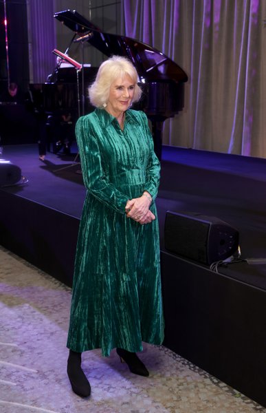 королева Камилла