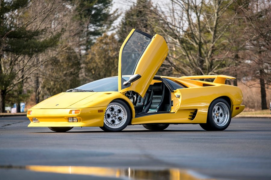 Ламборгини Диабло