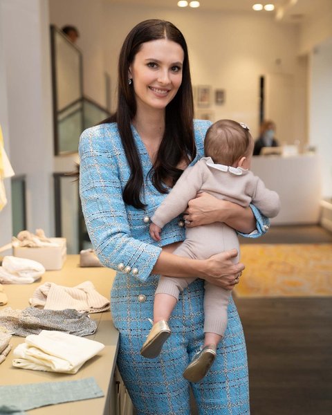 алан говард, керолайн байрон, весілля, озеро комо, мільярдер