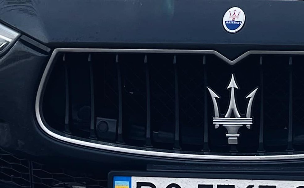 Автомобіль серйозно пошкоджено